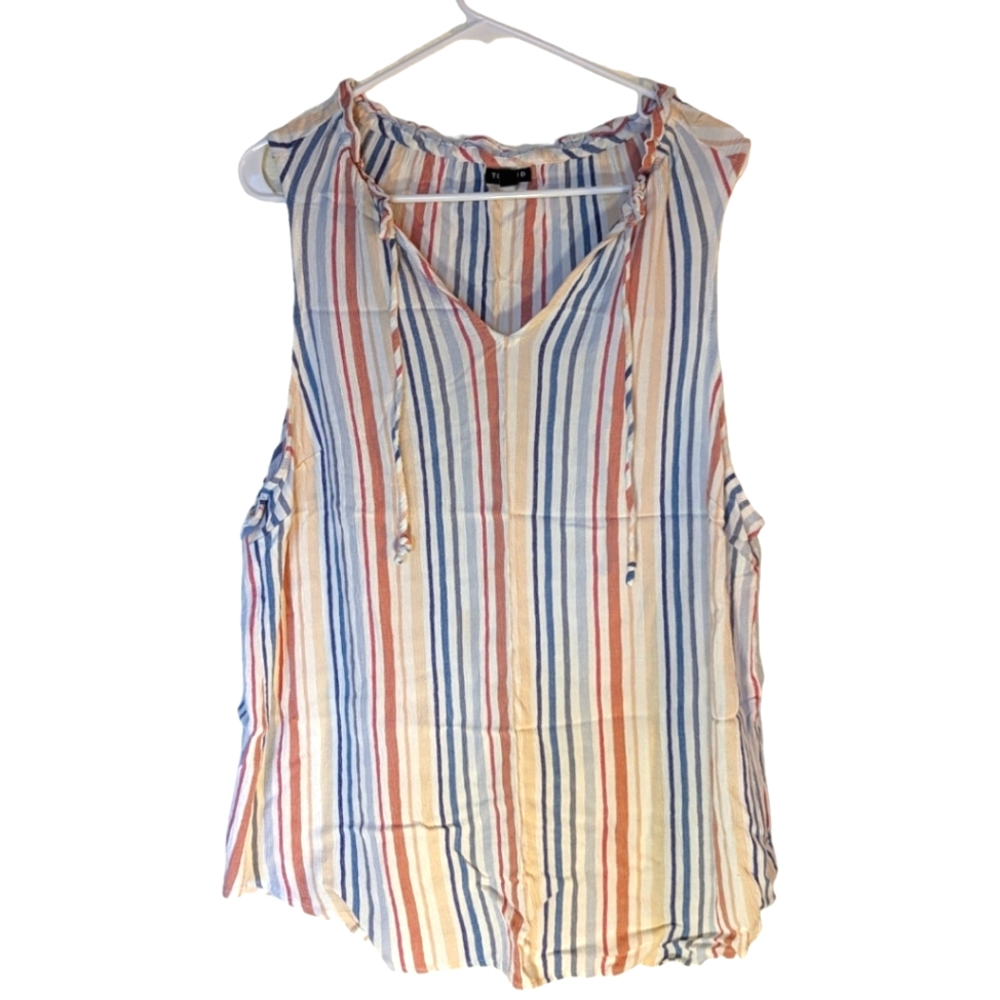 TORRID Size 3 White Rainbow Striped Keyhole Ruffle Neckline Summer Tank Top